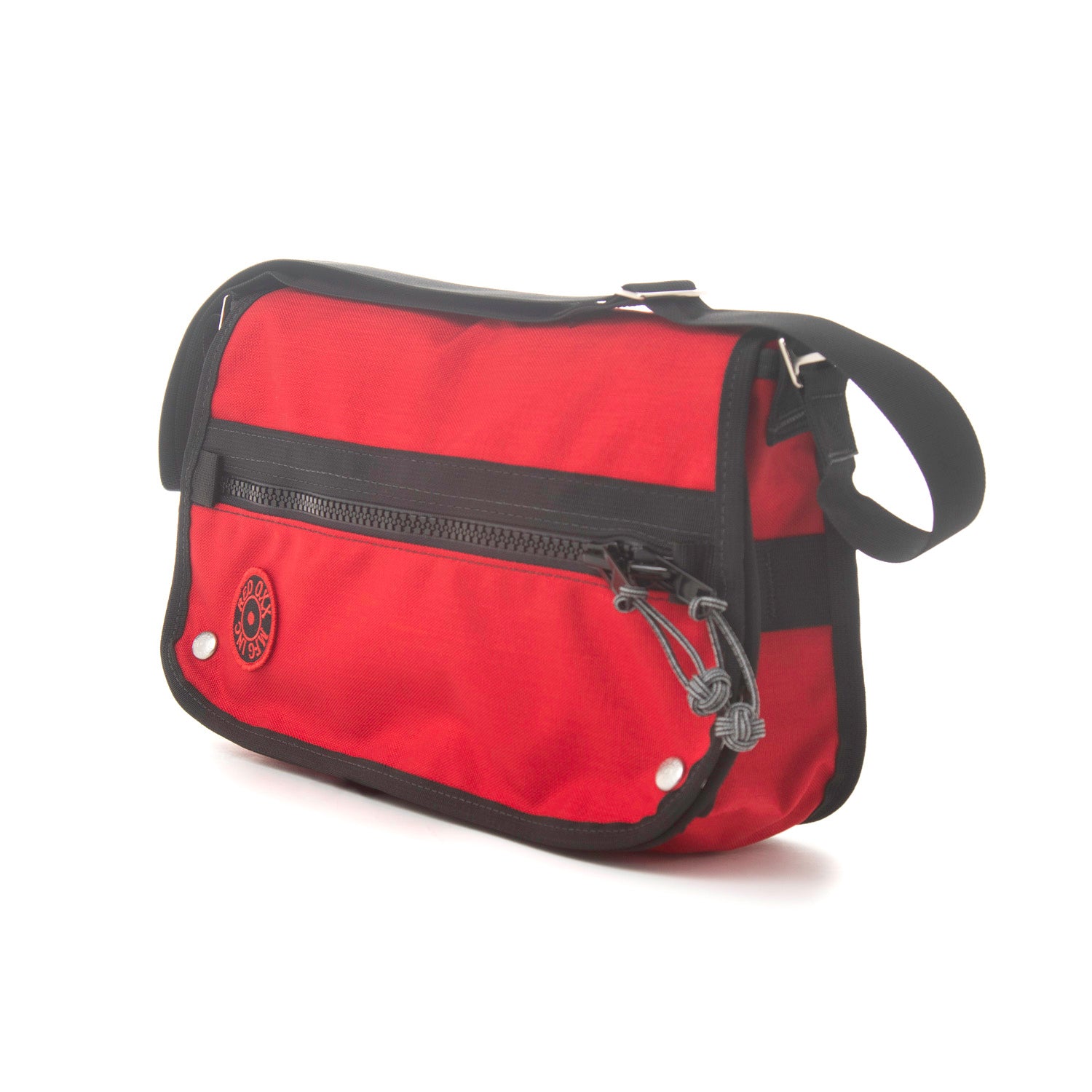Angle view shows stainless steel snap closures. adjustable shoulder strap.