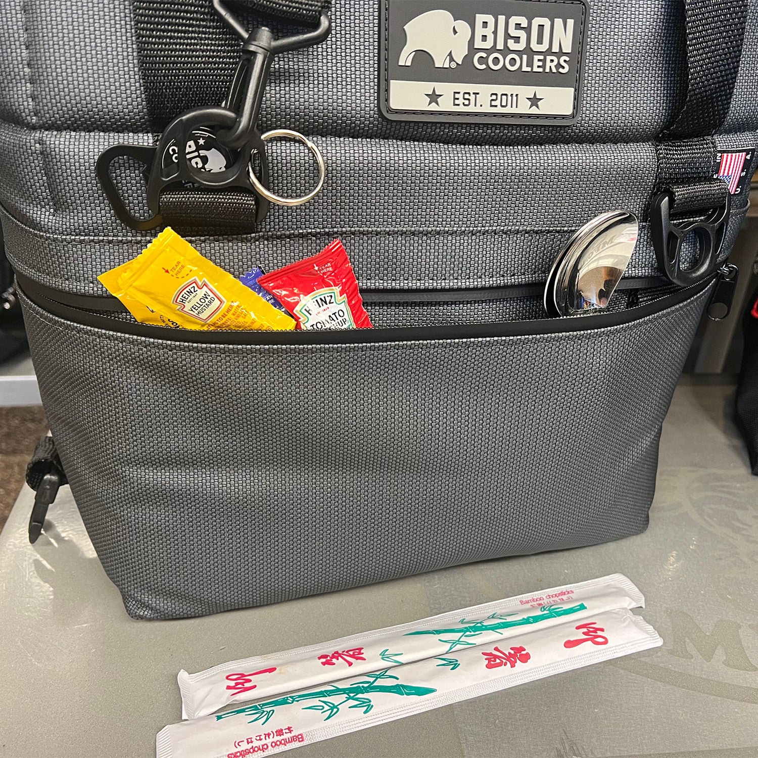 Bison 12 Pack Softpak Cooler