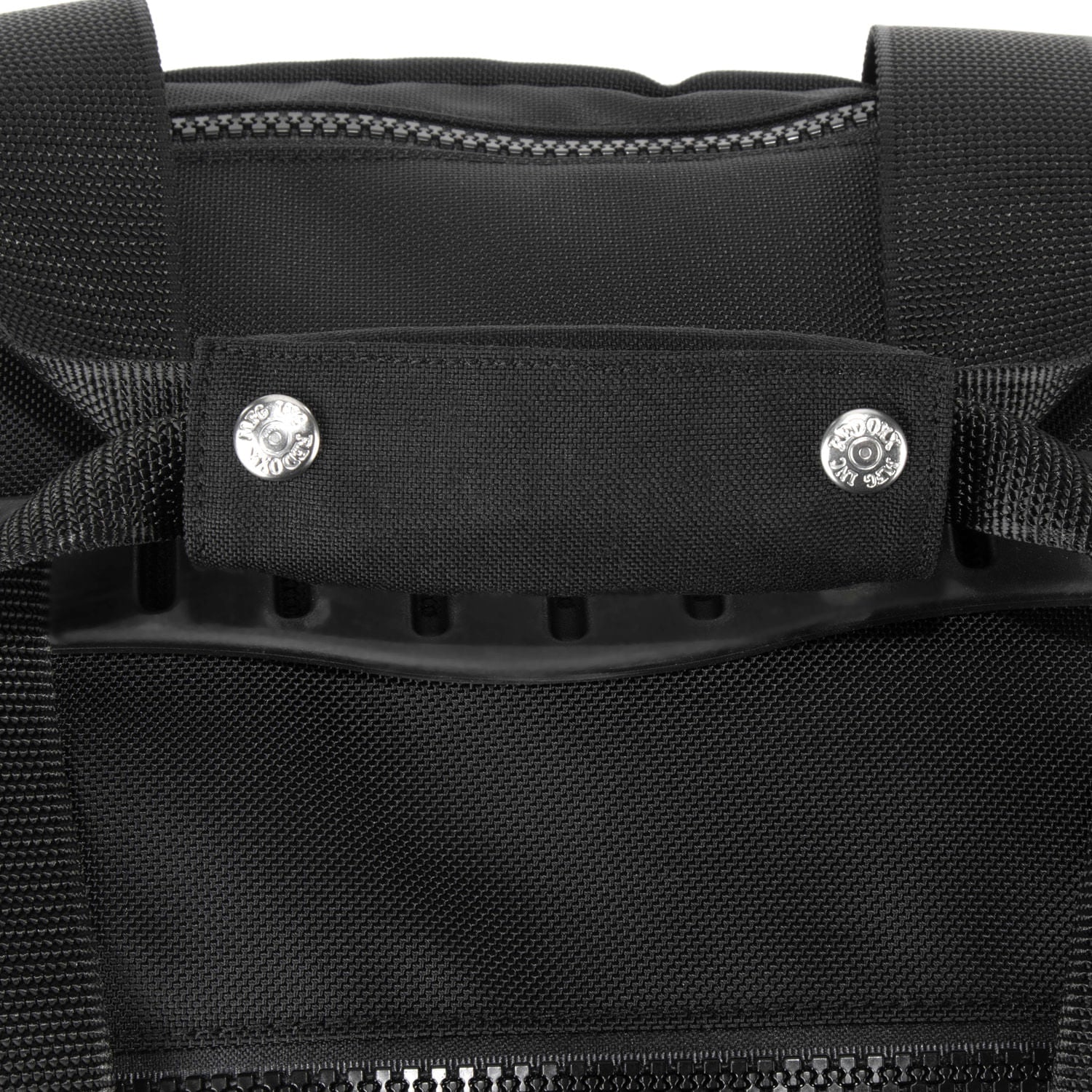 Handclasp closure with stainless steel snaps.