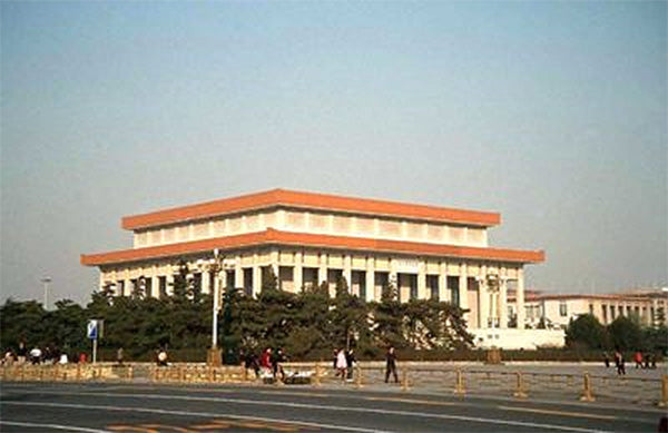 Air Boss Carry-on Flies to the Red Country