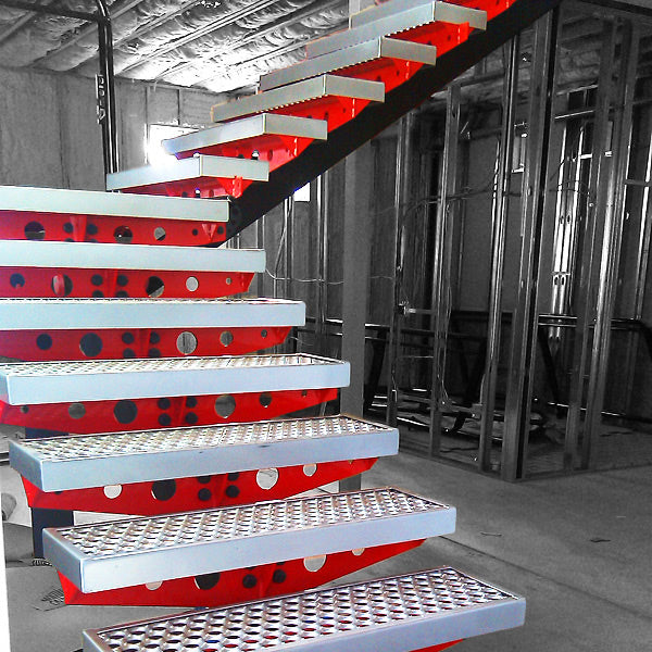 Red Oxx Factory #8 Renovation – Stairway to Heavy-n