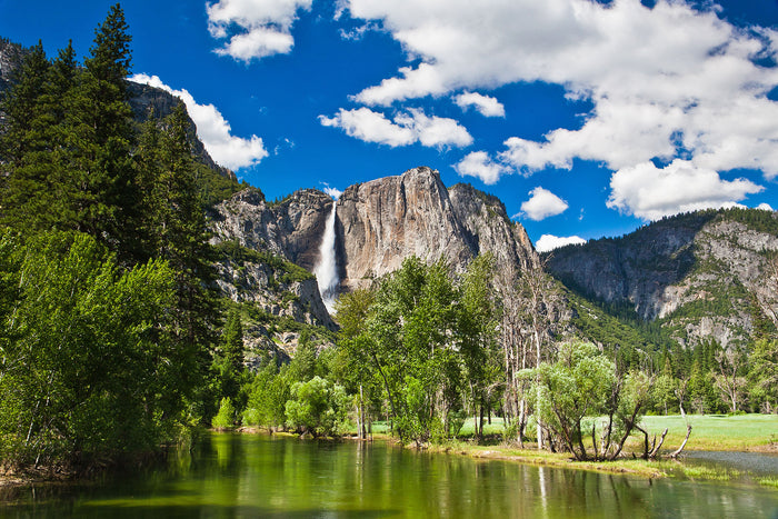 Flying Boxcar Duffel Lands in Yosemite