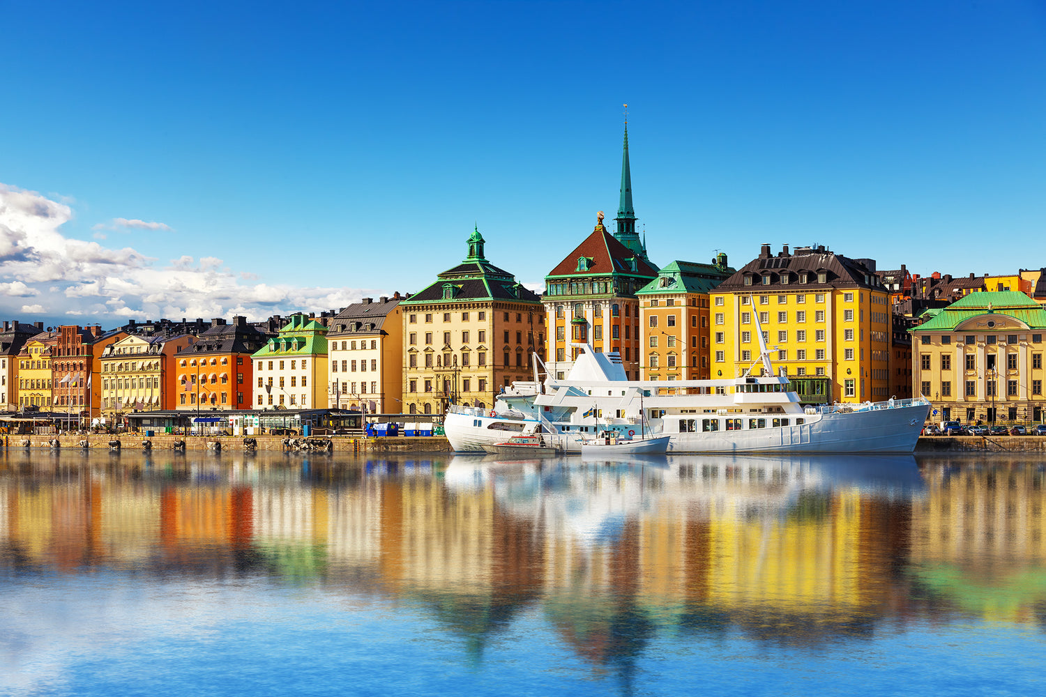 Nordic City Hopping with the Sky Train