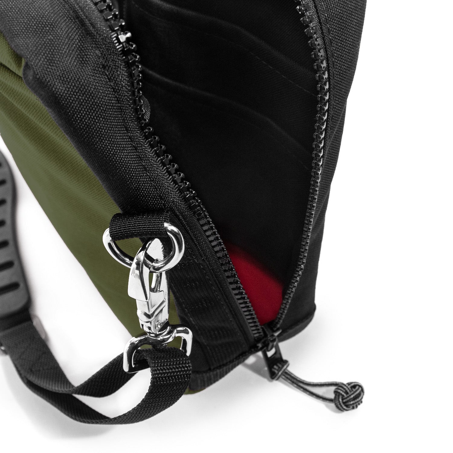 Small EDC bag, nylon tablet briefcase - Closeup of zipper fully open to the bottom of the bag. 