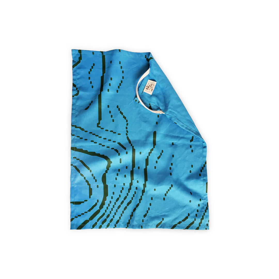 Quick dry travel Hand Towel with loop for hanging up. 