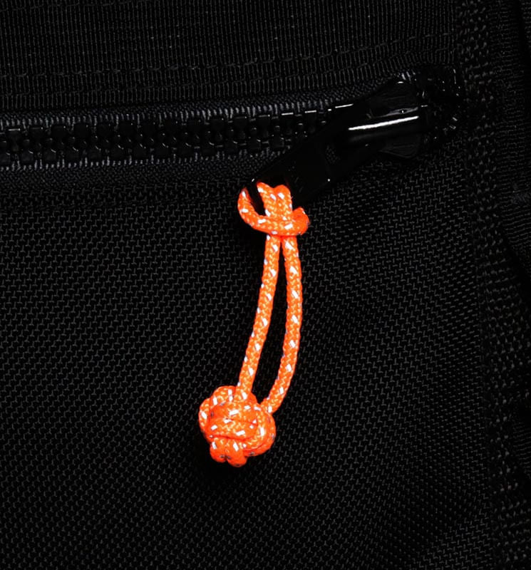 Monkeys Fist Knot on Zipper Pull 